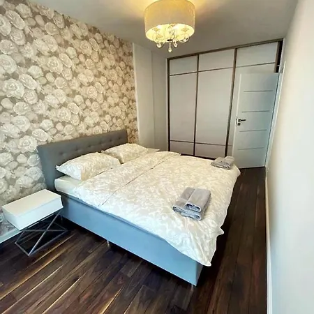 Apartment Apartament 3 Pokoje Widok Na Jezioro Elckie
